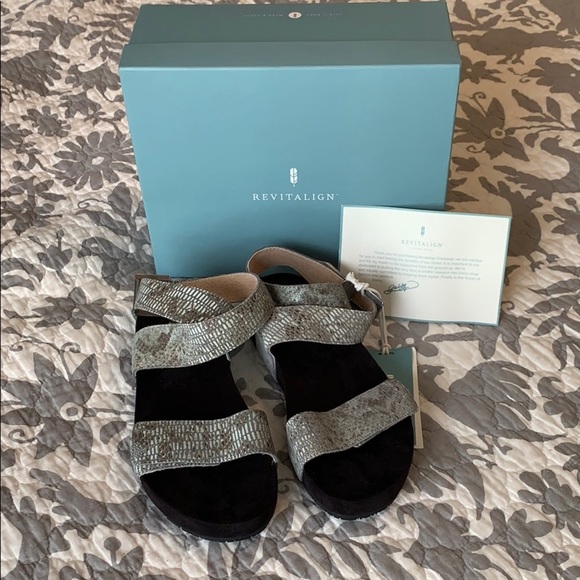 REVITALIGN Shoes - Revitalign Swell Sandal in Grey Lizard NIB​
